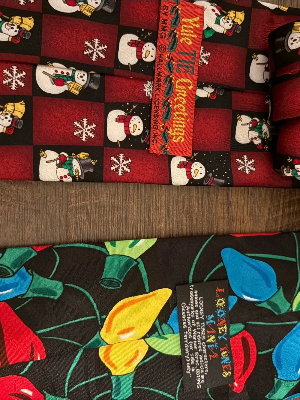 Holiday Character Novelty Tie - Black/Red/Multi